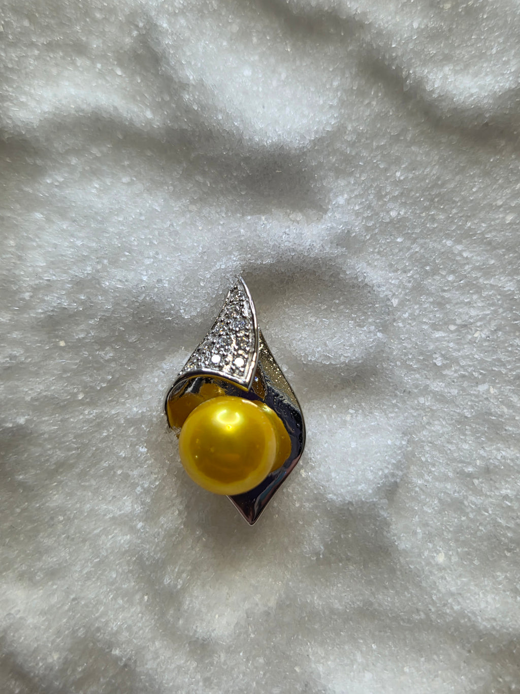 Shelly Sterling Pendant