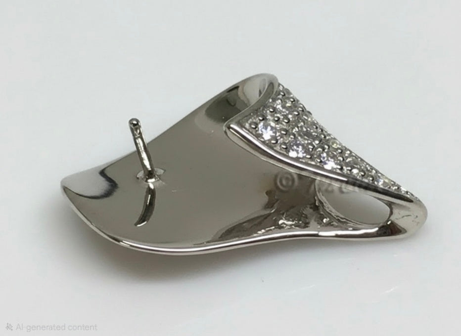 Shelly Sterling Pendant
